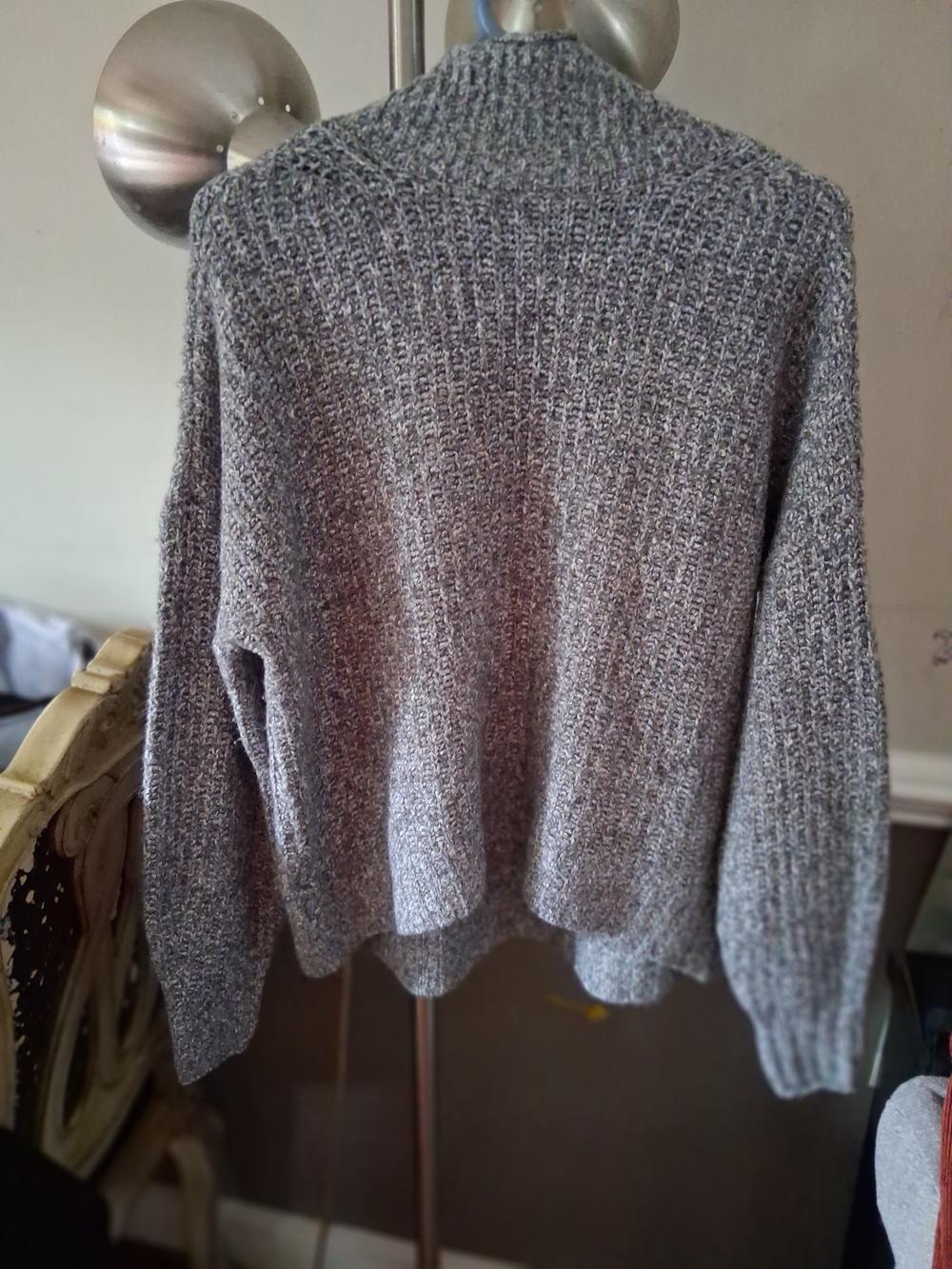 American Eagle Outfitters Gray Ribbed Crewneck Sweater